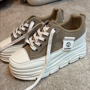 Stylish Beige and White Platform Sneakers